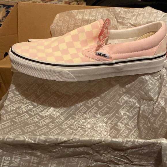 VANS - Picture 6 of 7